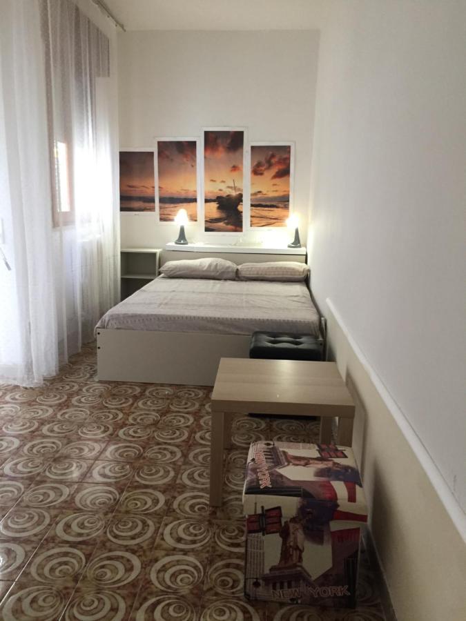 Appartamento A 10 Min A Piedi Dal Centro Storico เลชเช ภายนอก รูปภาพ